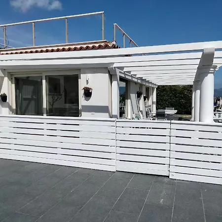 Clementina Lido Di Fondi