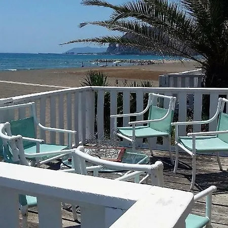 Clementina Lido Di Fondi